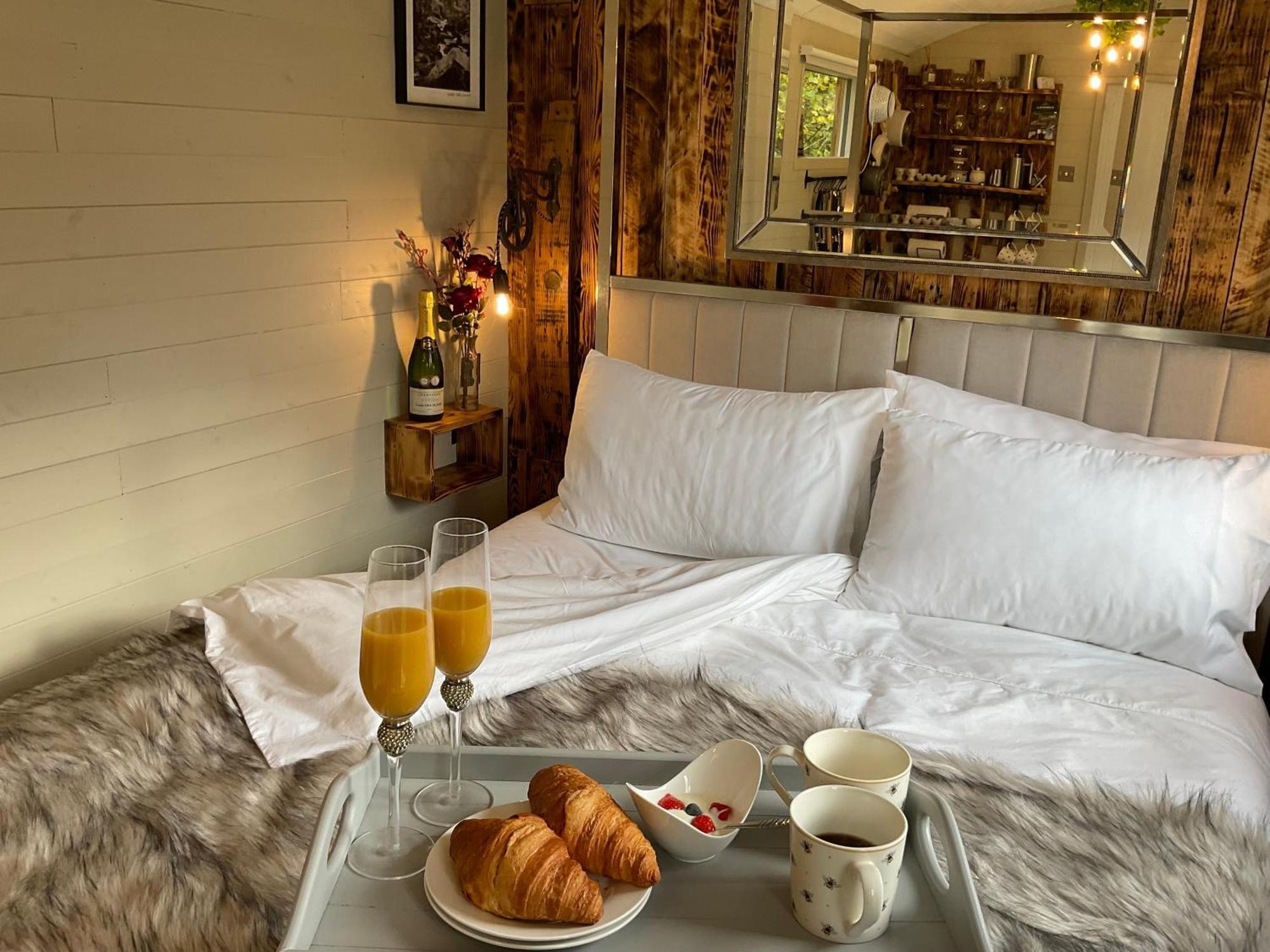 Gillan Creek Retreat Hotell Helston Eksteriør bilde