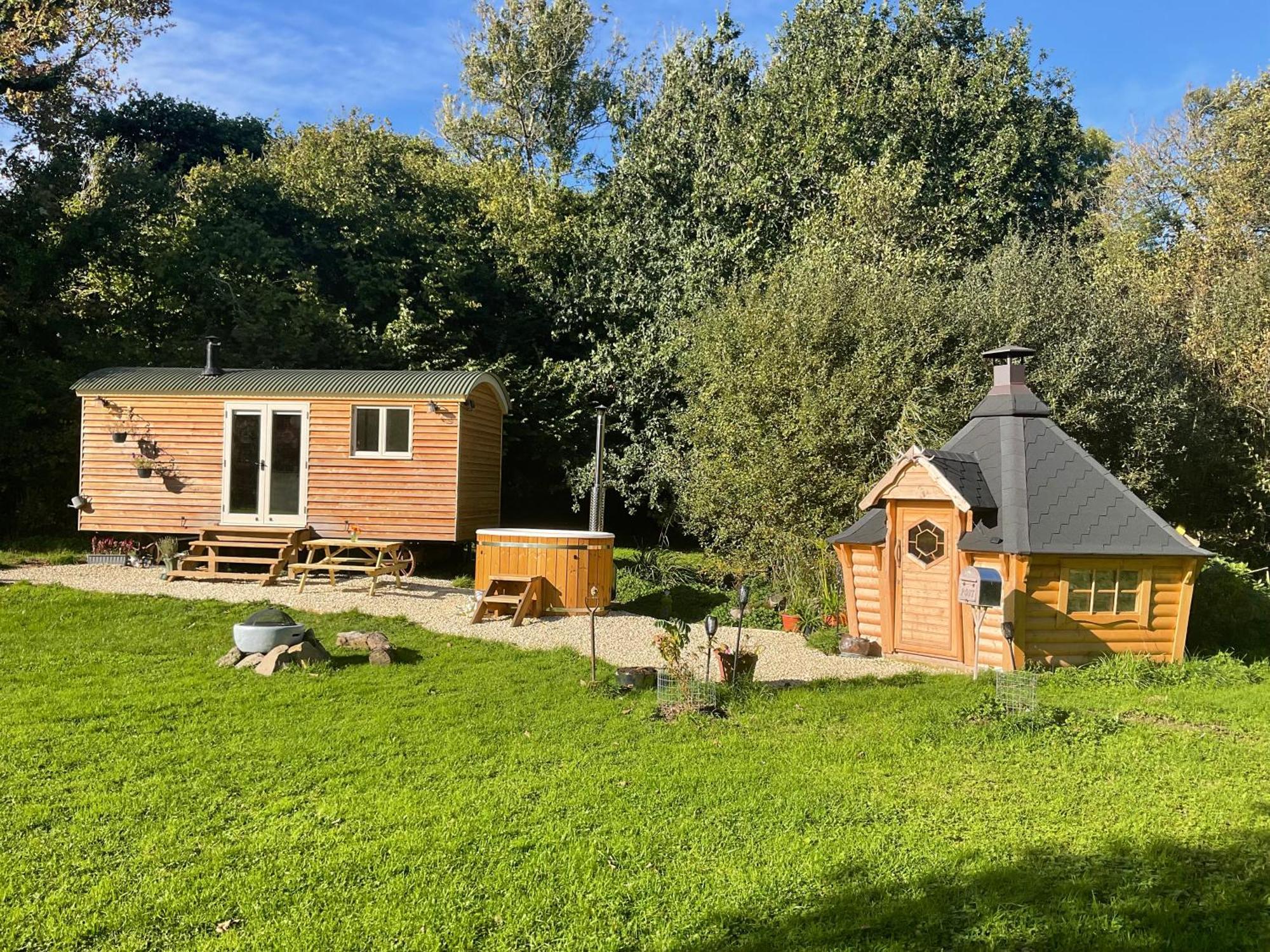Gillan Creek Retreat Hotell Helston Eksteriør bilde